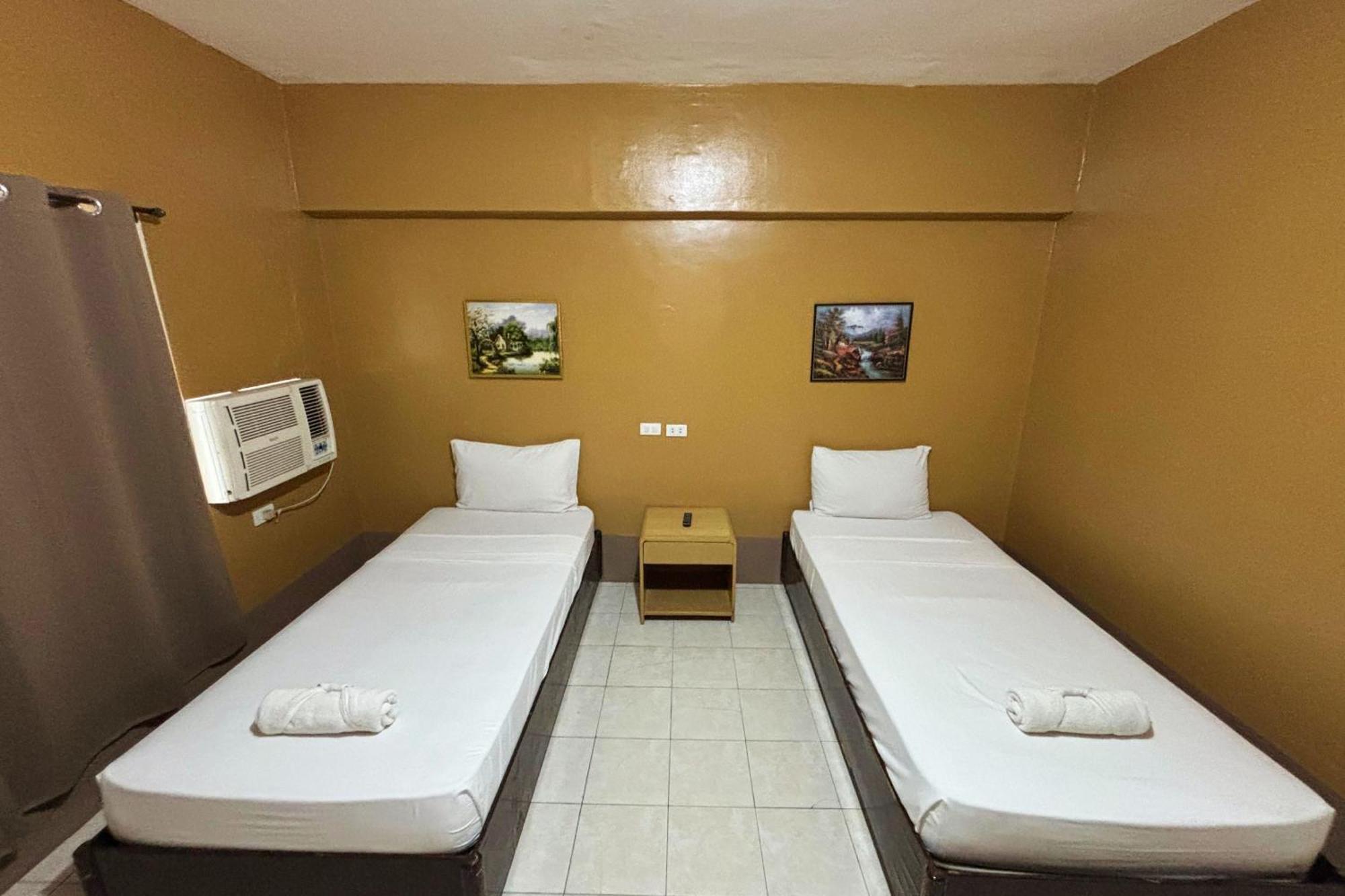 Dona Mercedes Cebu Екстериор снимка