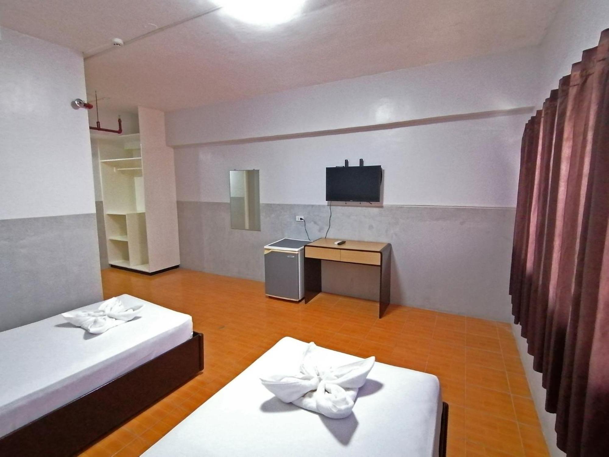Dona Mercedes Cebu Екстериор снимка